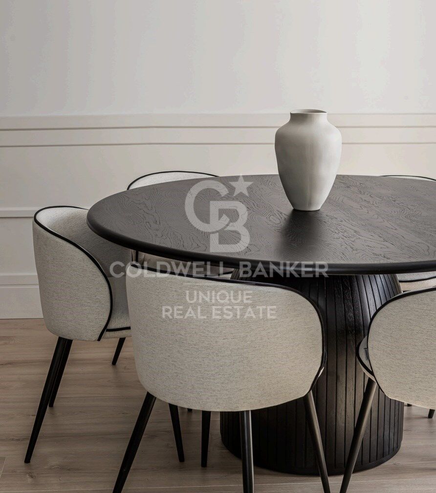 Élégance et design au cur de Chamberí : superbe maison à Almagro