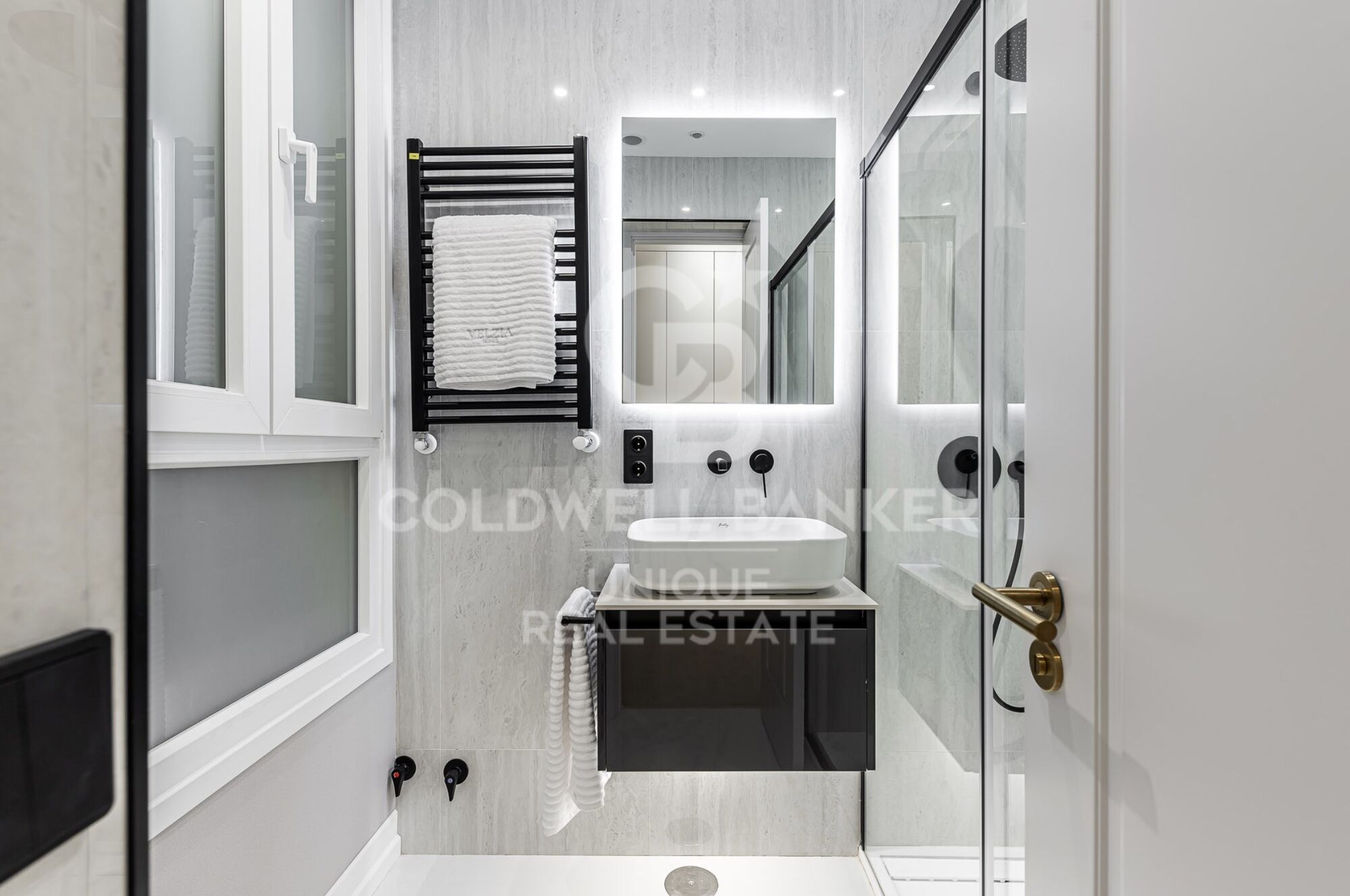 Élégance et design au cur de Chamberí : superbe maison à Almagro