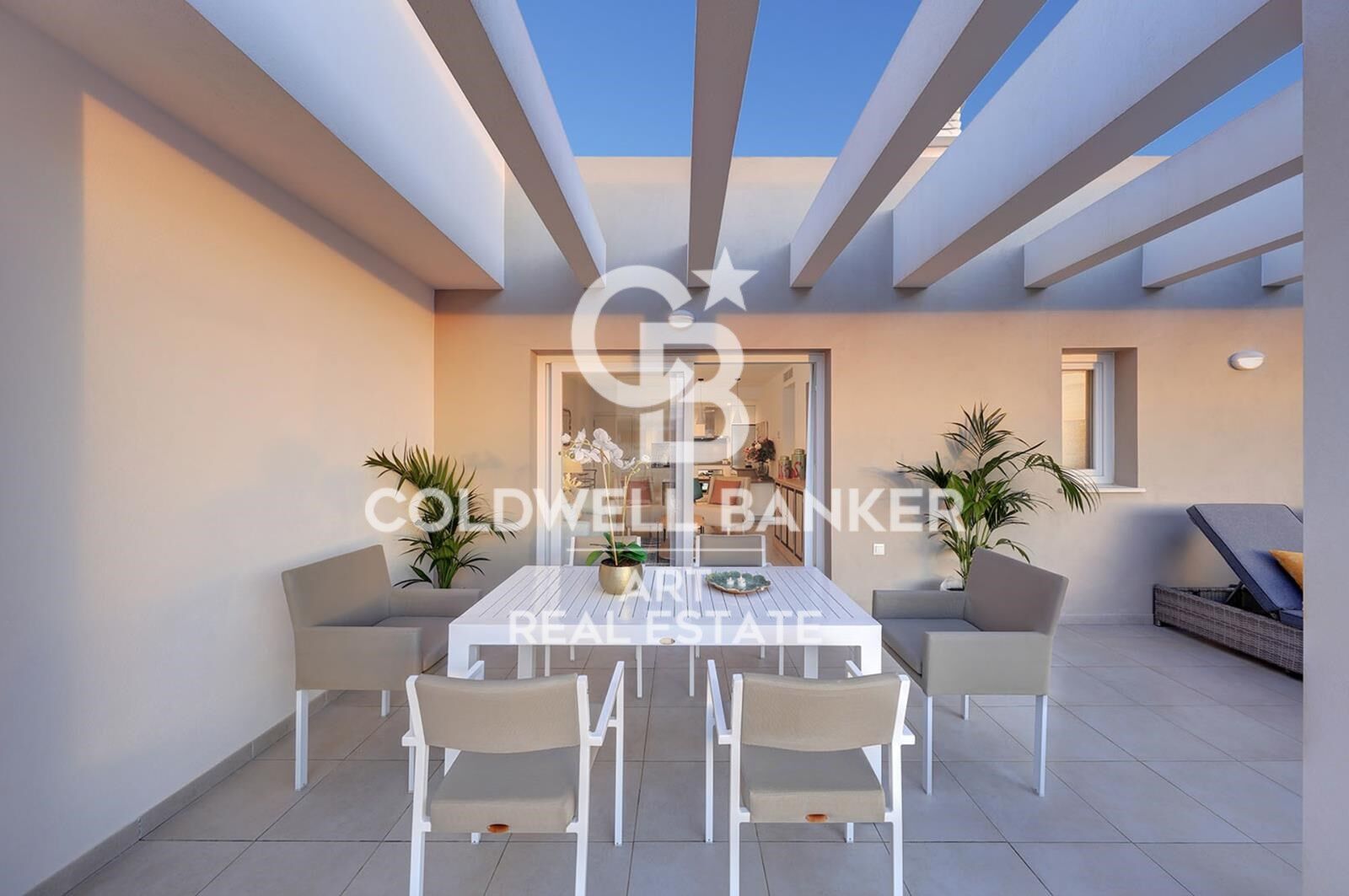 Fifth floor flats in Nueva Andalucía