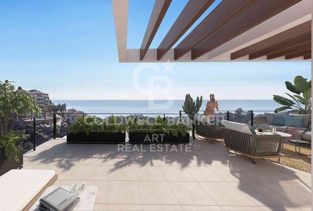 Luxury homes with spectacular terraces in Calahonda