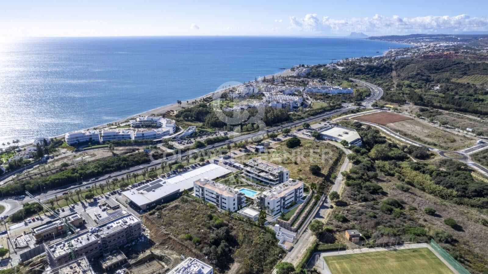 Apartments with 2 and 3 bedrooms in Estepona