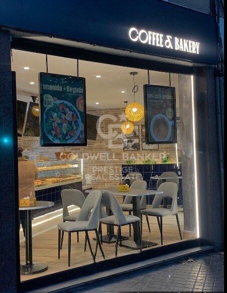 Shop with tenant for sale in Eixample of Barcelona