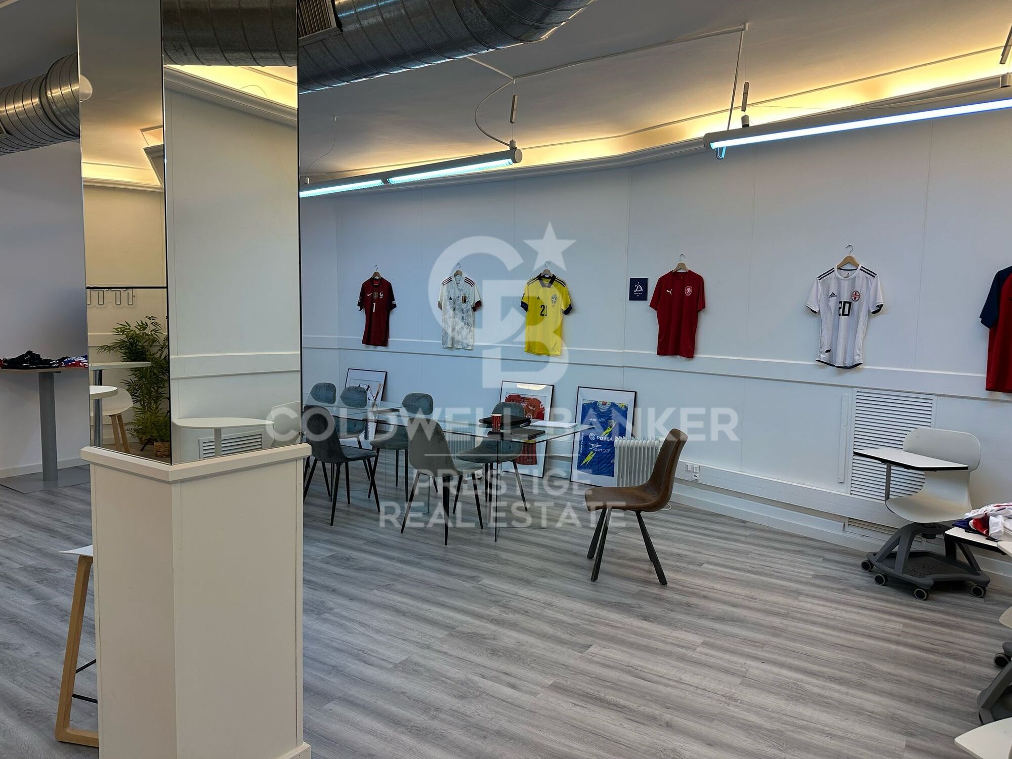 Local Gral Mitre-Mandri