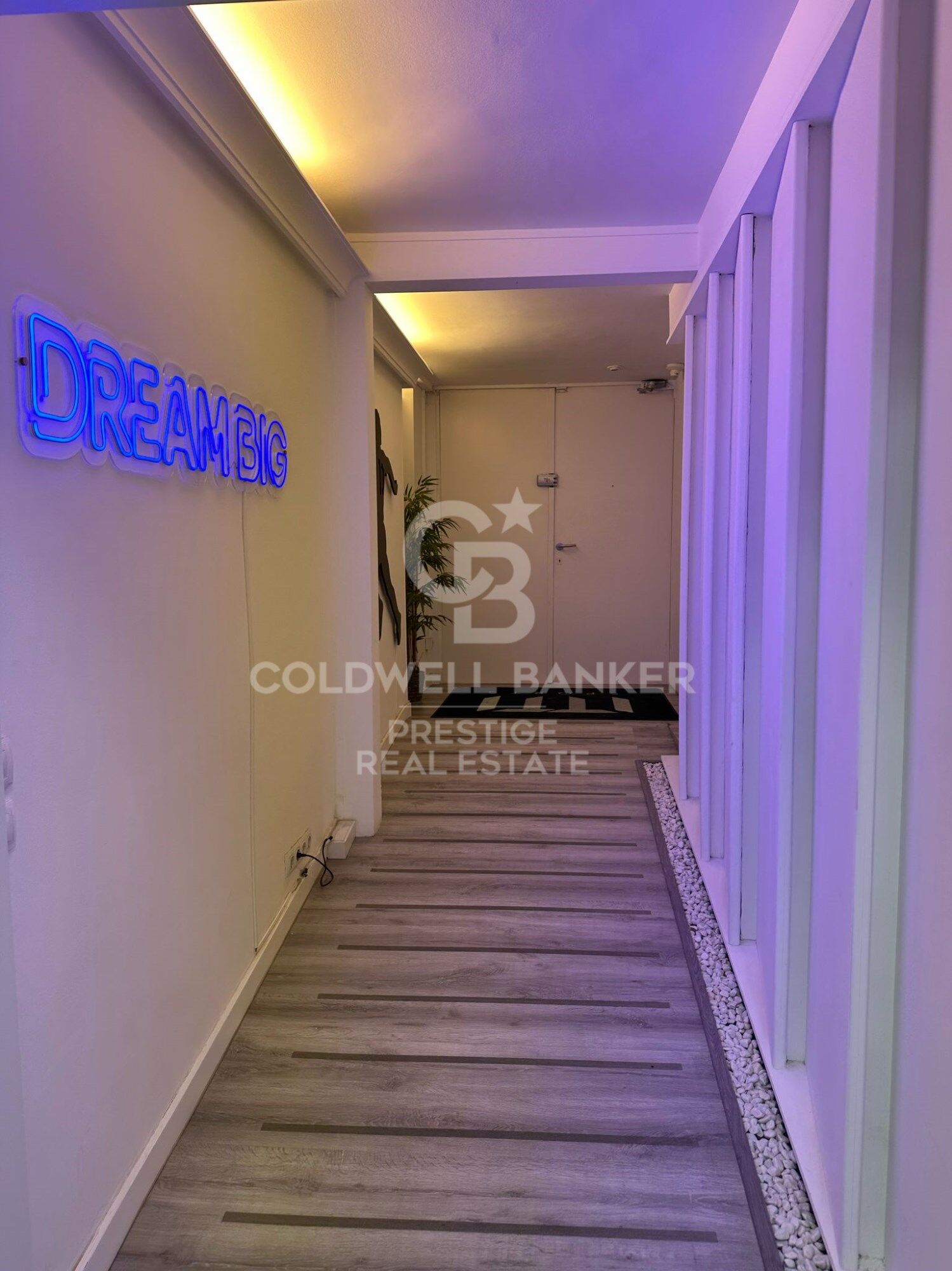 Local Gral Mitre-Mandri