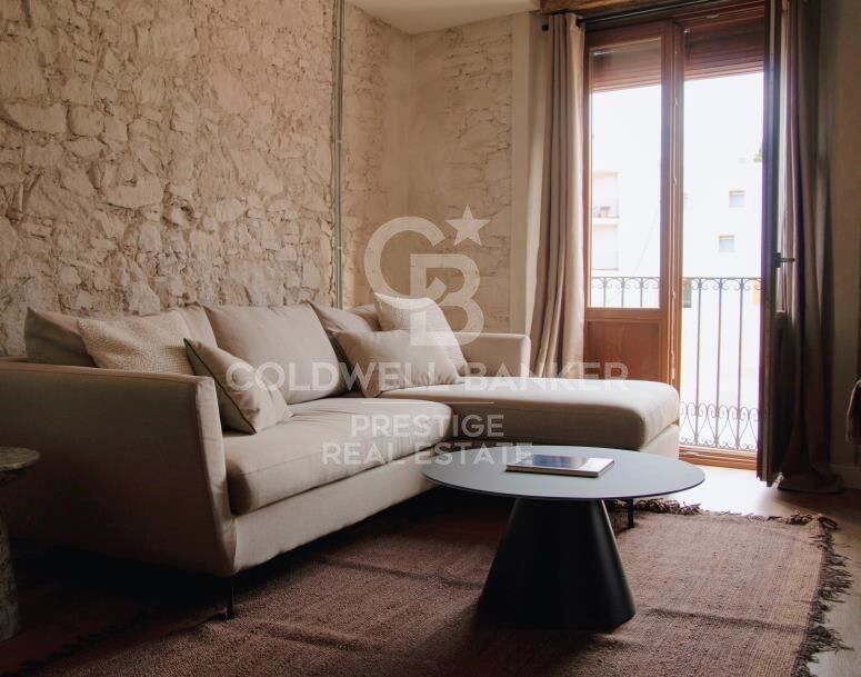 Building of 20 Remodeled Apartments in Profitability for Sale in Sant Pere