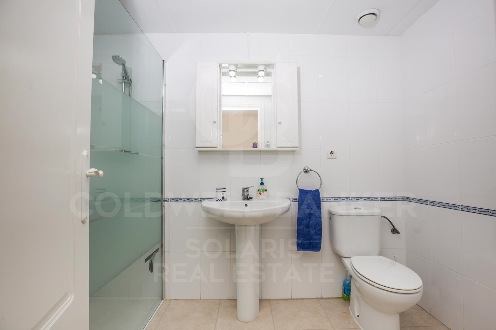 APPARTEMENT EXCLUSIF À JÁVEA - À 200M DE LA PLAGE DE L'ARENAL