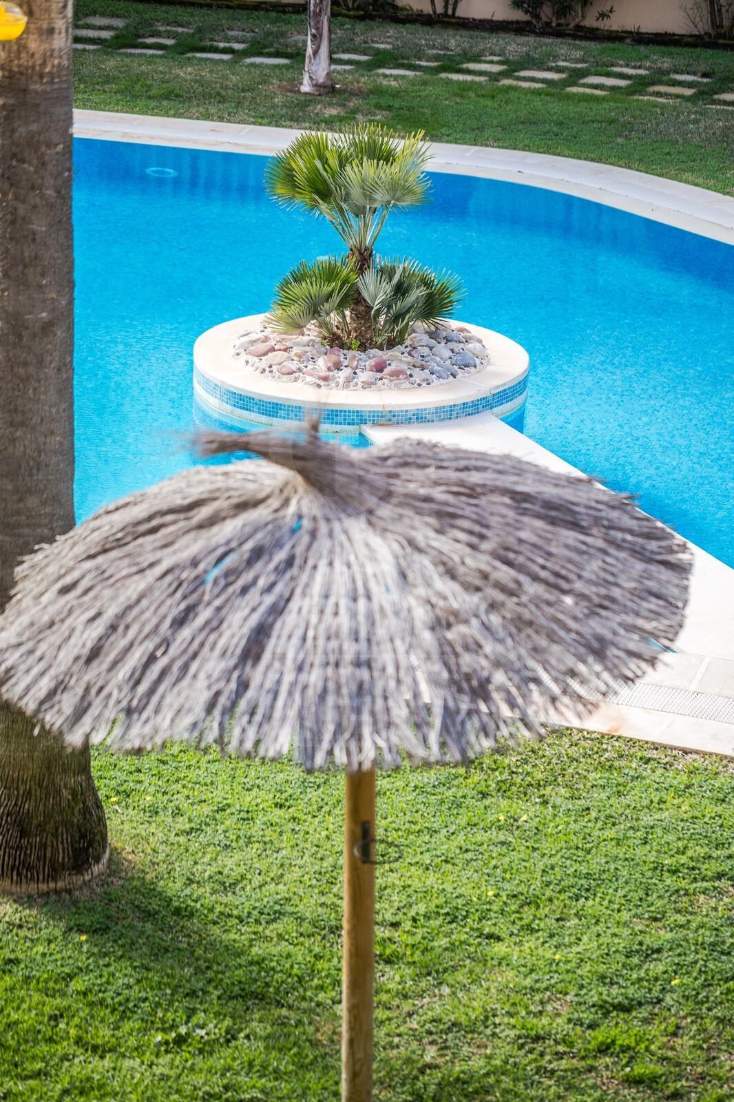 APPARTEMENT EXCLUSIF À JÁVEA - À 200M DE LA PLAGE DE L'ARENAL