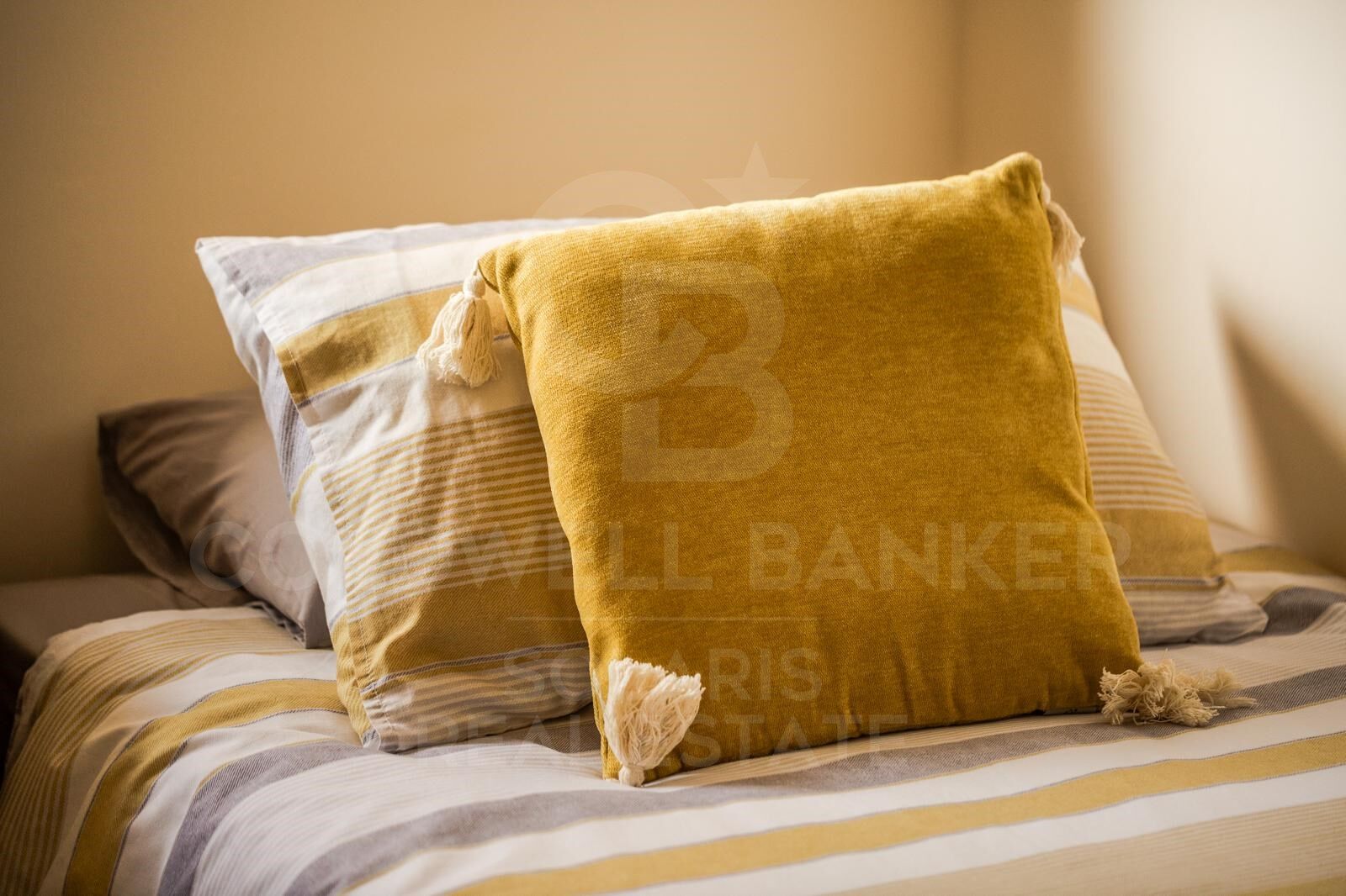 APPARTEMENT EXCLUSIF À JÁVEA - À 200M DE LA PLAGE DE L'ARENAL