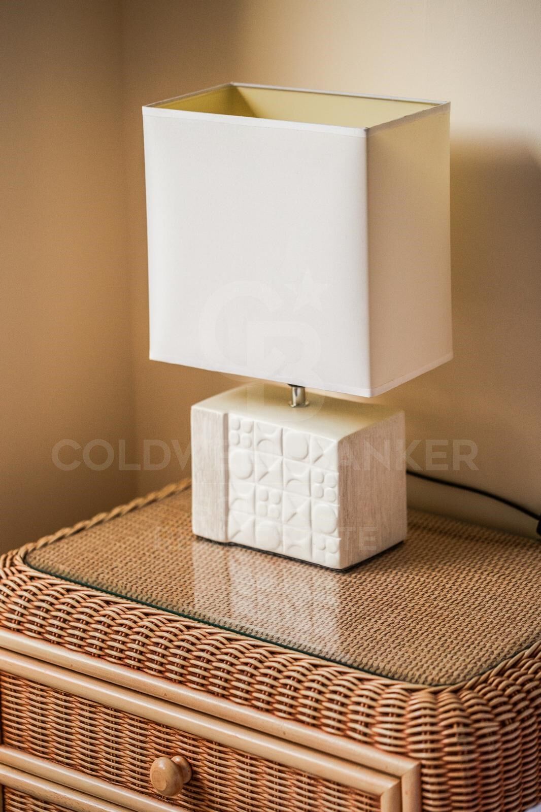 APPARTEMENT EXCLUSIF À JÁVEA - À 200M DE LA PLAGE DE L'ARENAL