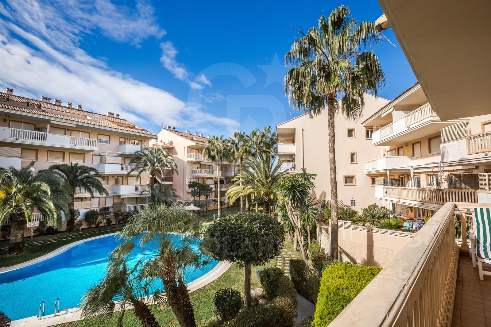 EXCLUSIVE FLAT IN JÁVEA - 200M FROM THE ARENAL BEACH