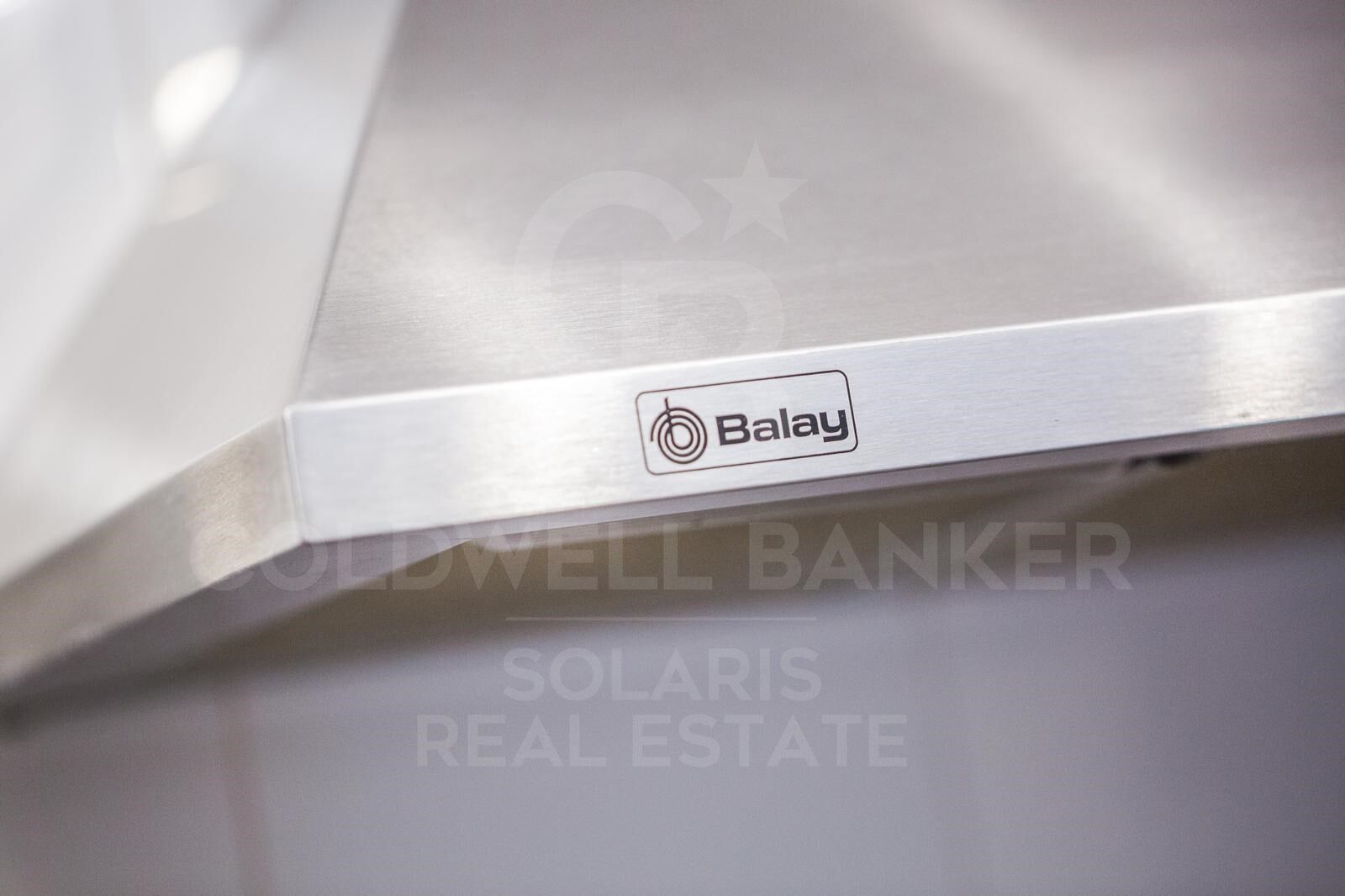 EXCLUSIVE FLAT IN JÁVEA - 200M FROM THE ARENAL BEACH