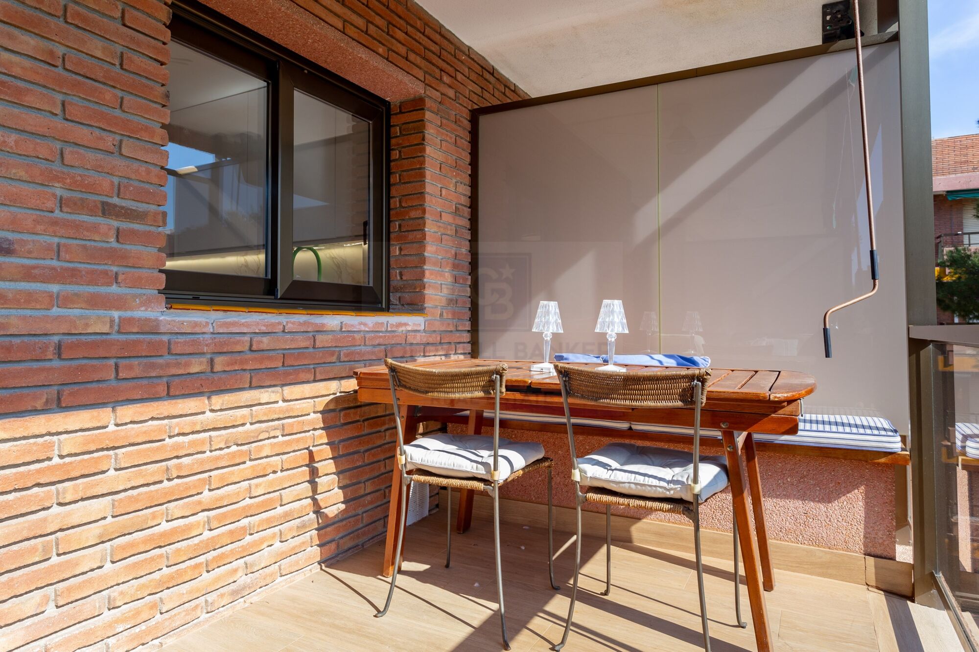 Frontline duplex with sea views in Torredembarra