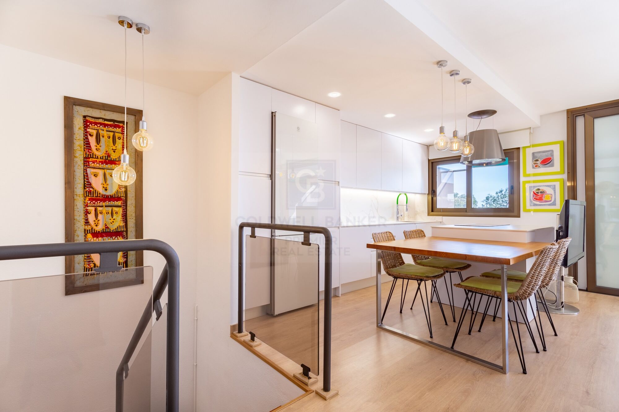 Frontline duplex with sea views in Torredembarra