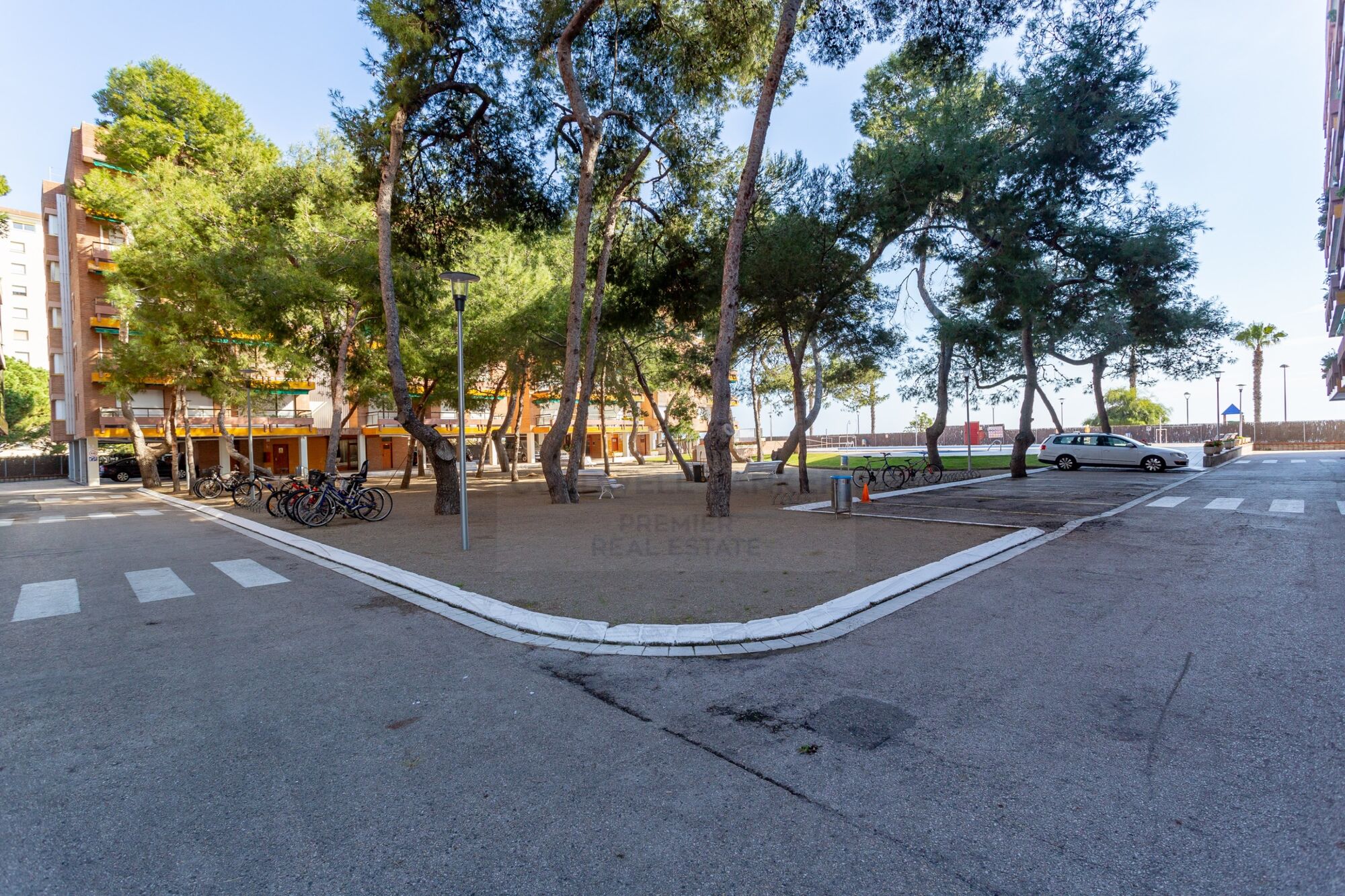 Frontline duplex with sea views in Torredembarra