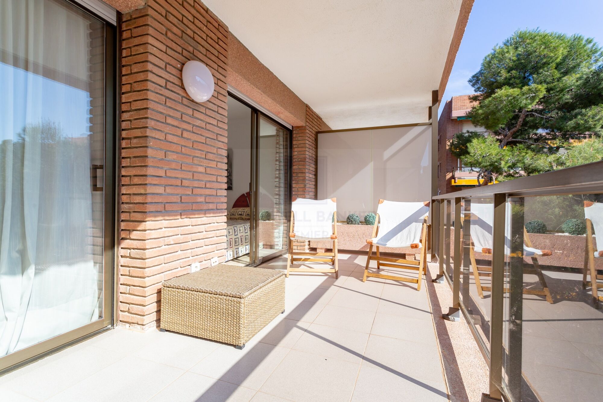 Frontline duplex with sea views in Torredembarra