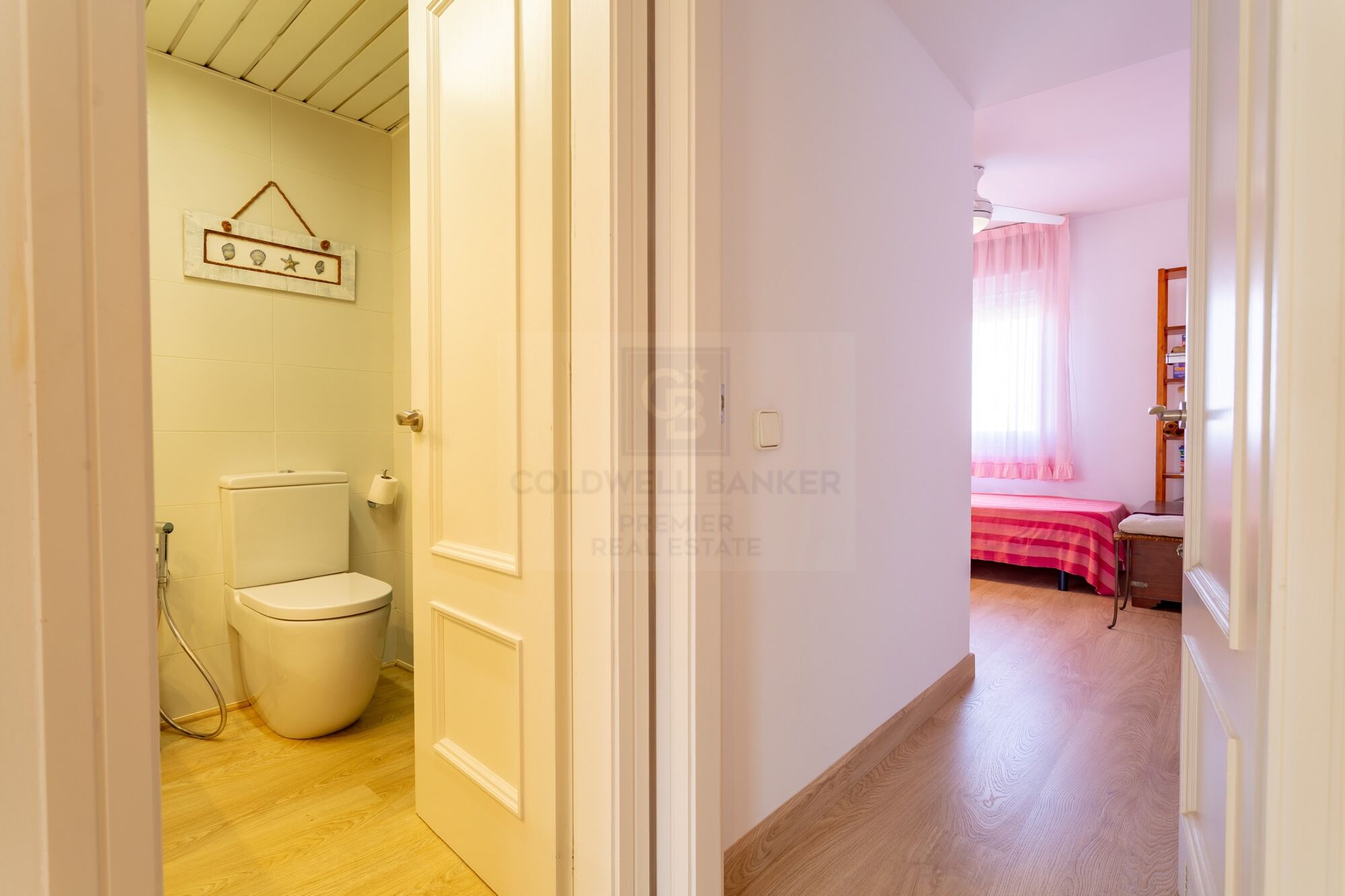 Frontline duplex with sea views in Torredembarra