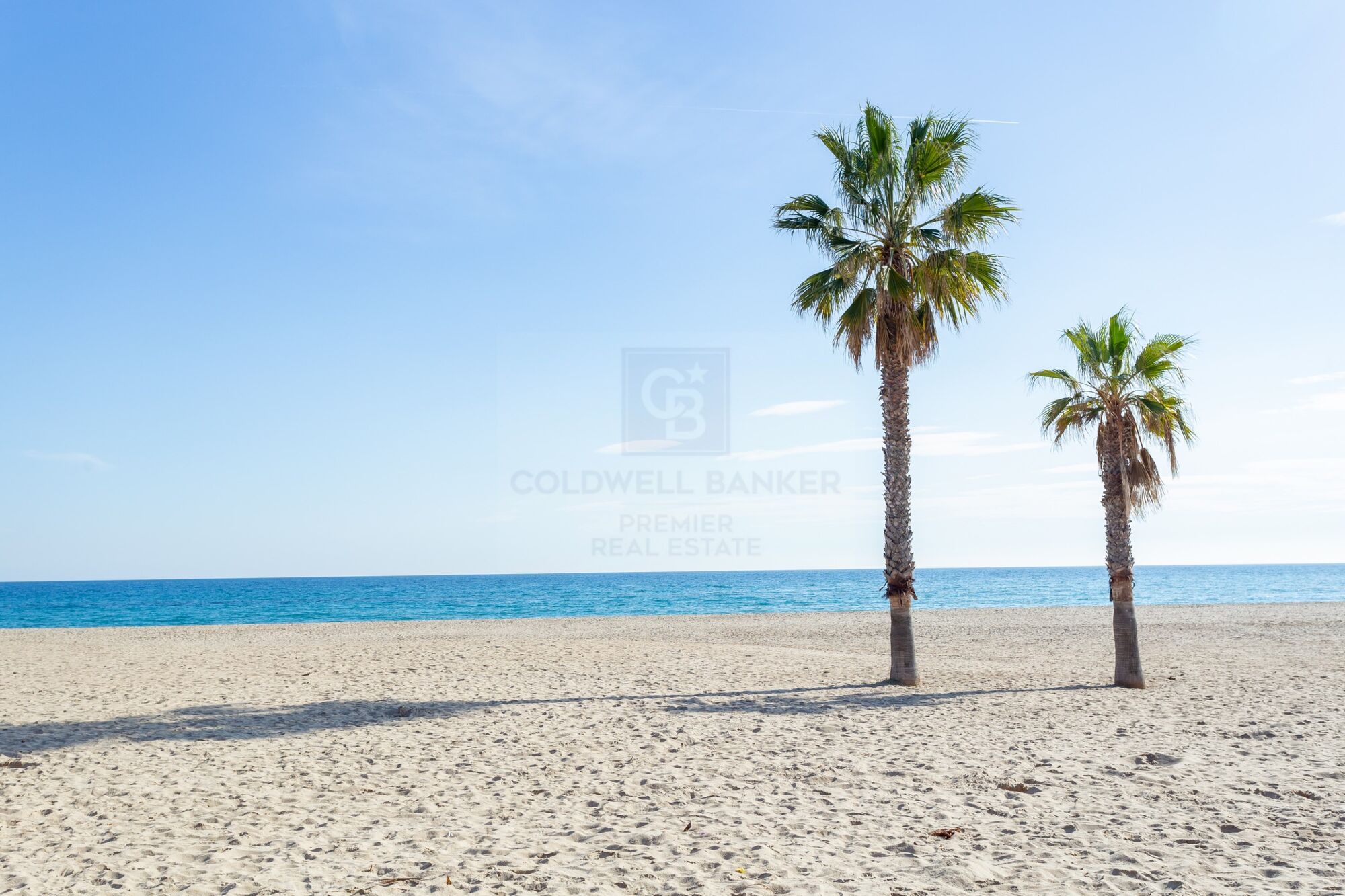 Frontline duplex with sea views in Torredembarra