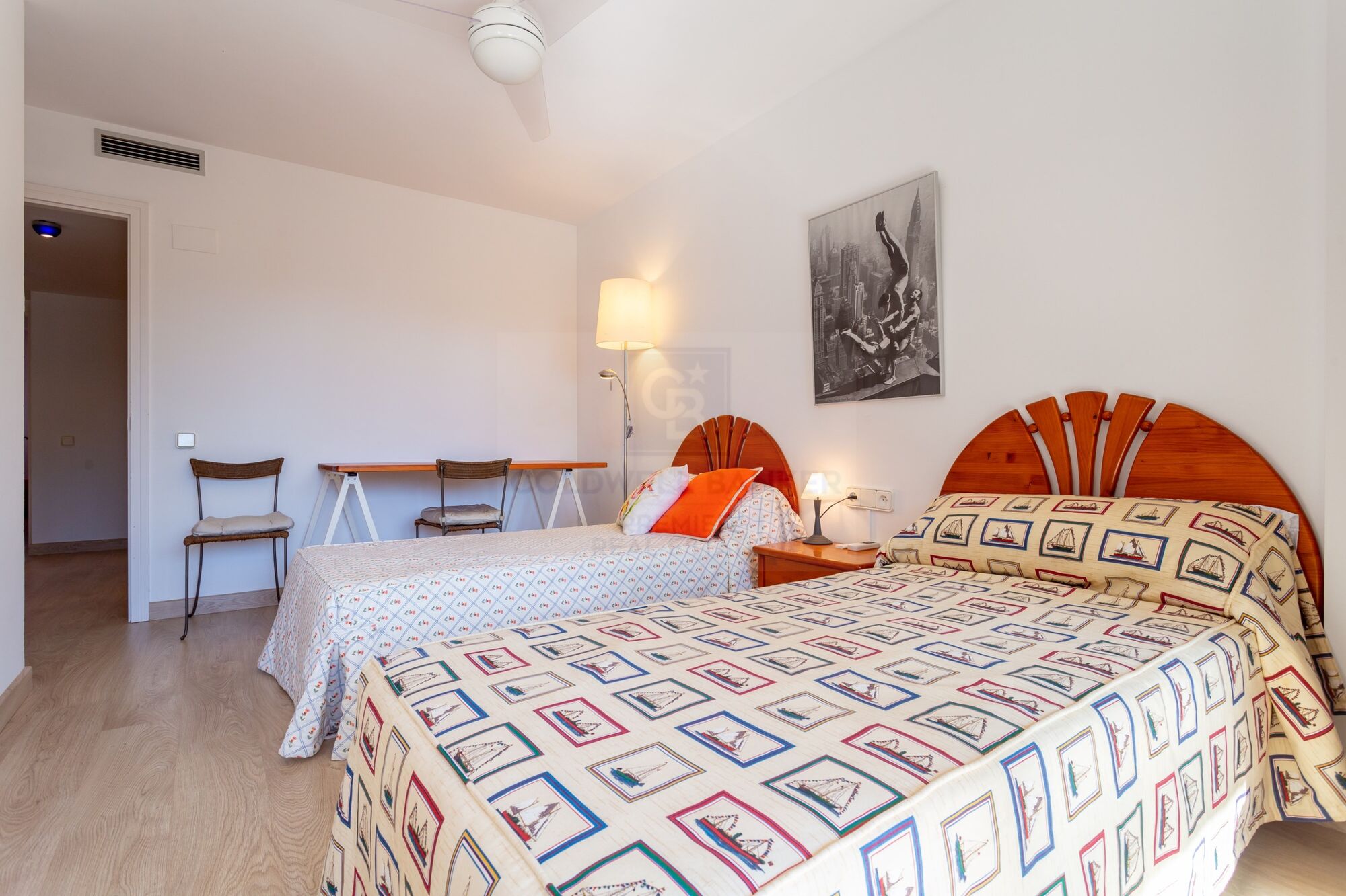 Frontline duplex with sea views in Torredembarra