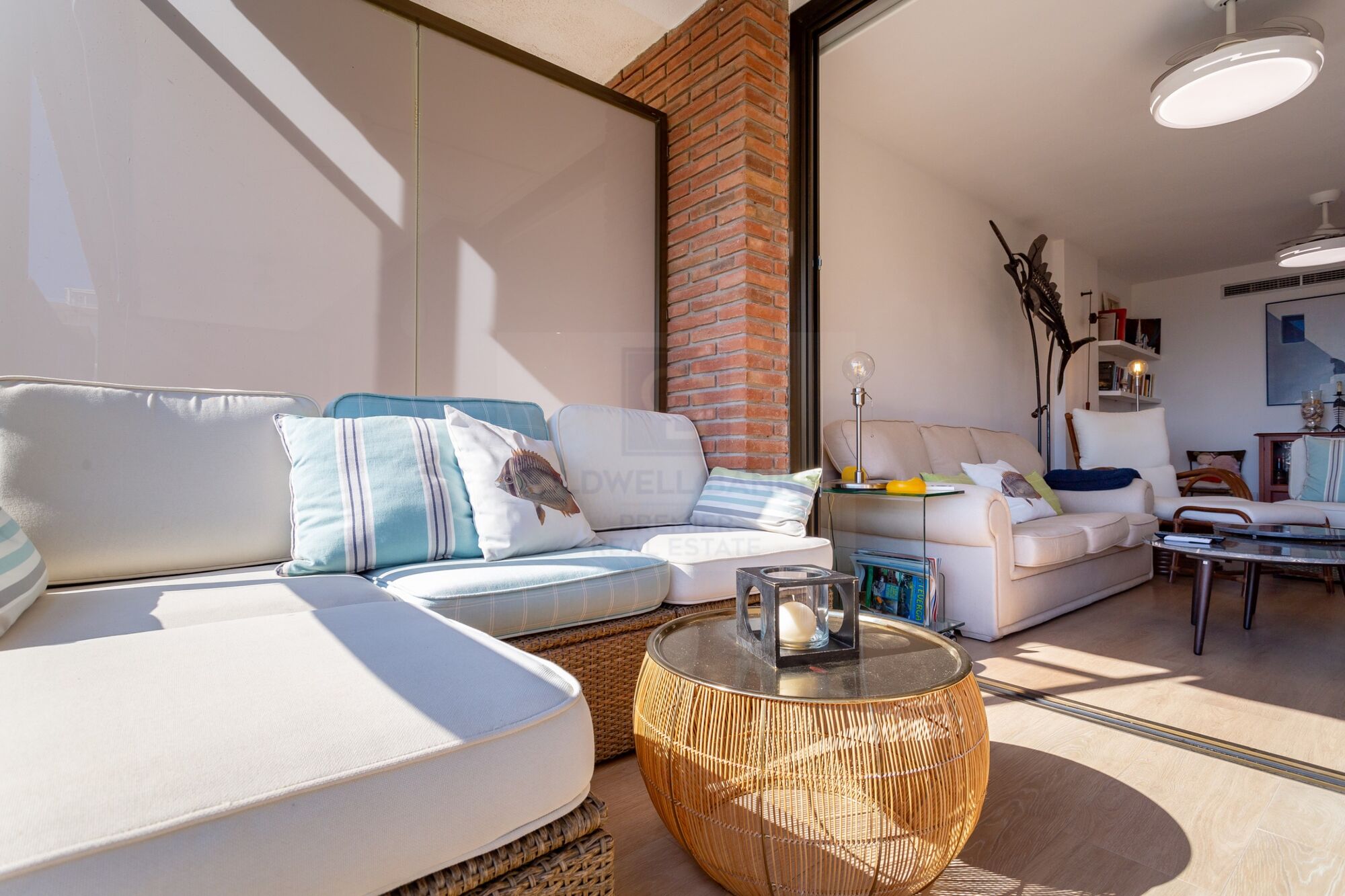 Frontline duplex with sea views in Torredembarra