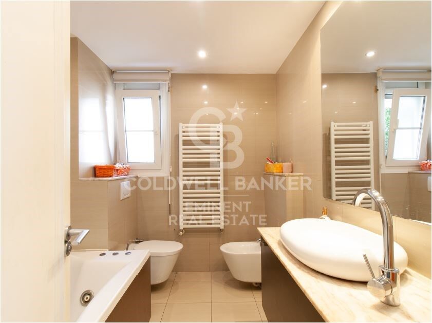 House 5 Bedrooms Sale Esplugues de Llobregat