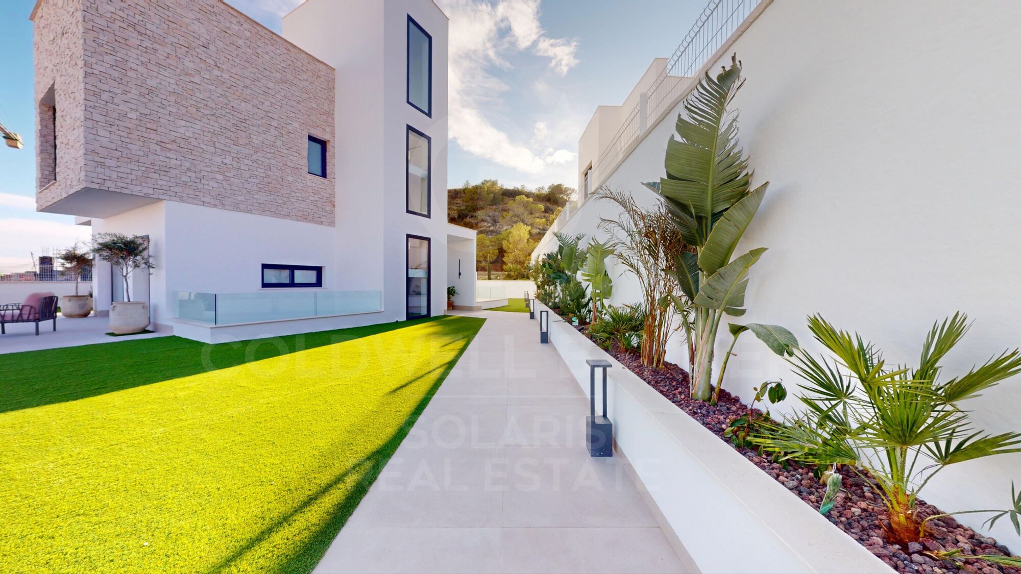 Luxuriöse Neubauvilla in der Nähe des Bahia Golf Resorts