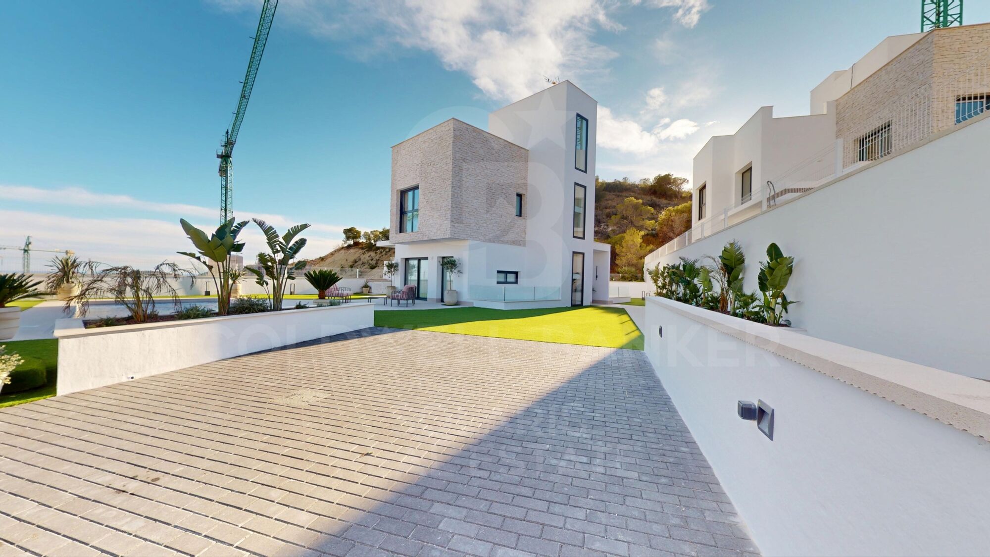 luxueuse villa neuve près du Bahia Golf Resort