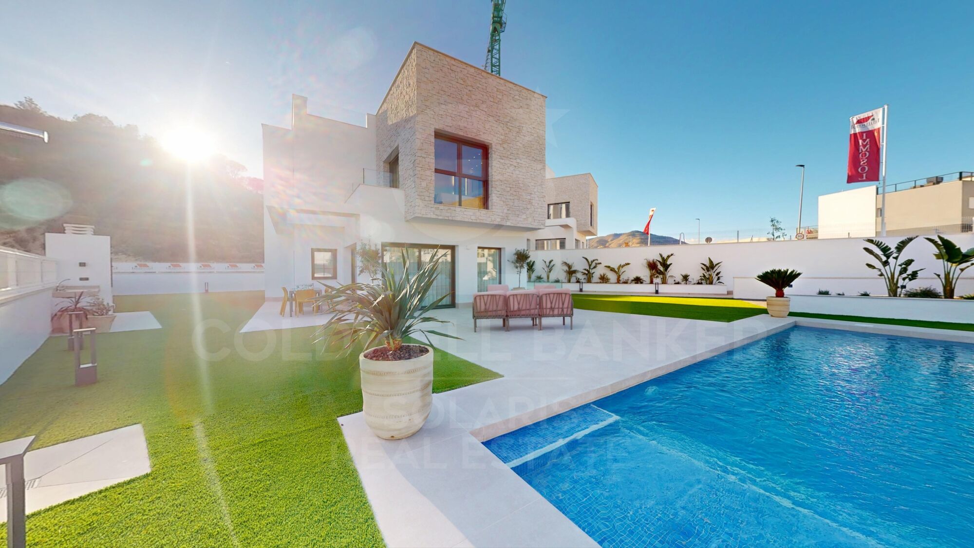 Luxurious Brand New Villa Close to Golf Resort Bahia