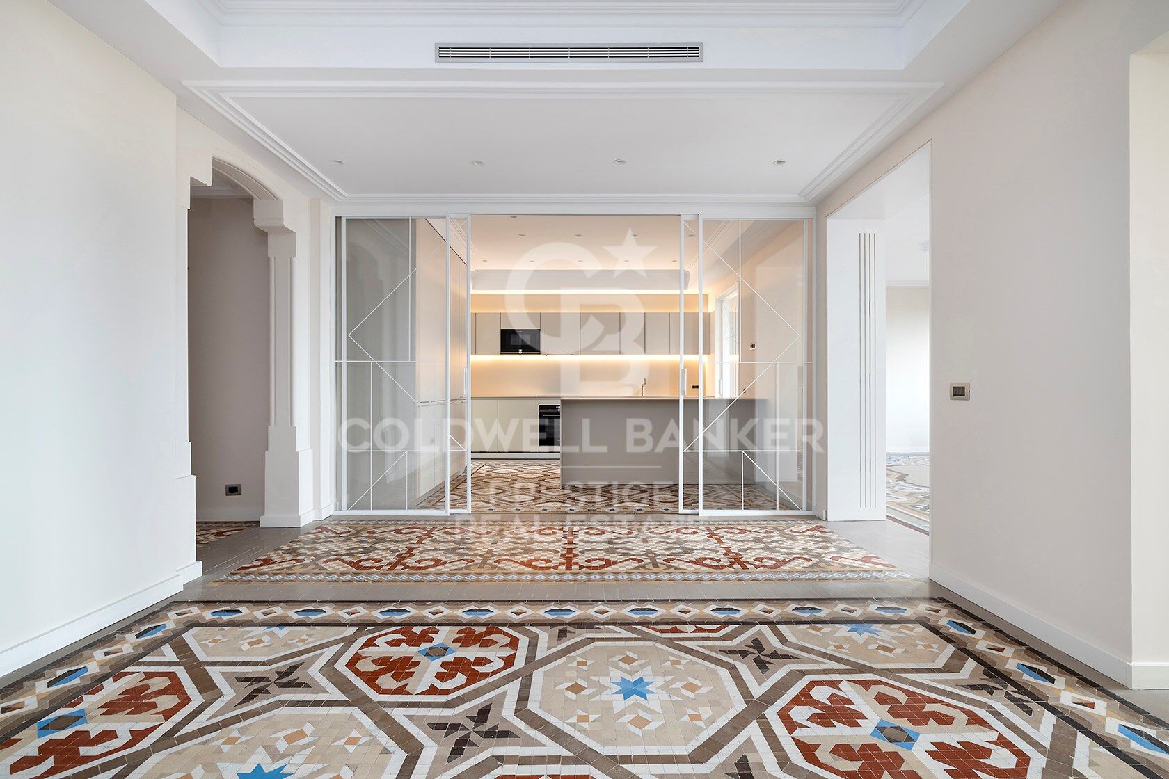 Last penthouse facing the Port of Barcelona.