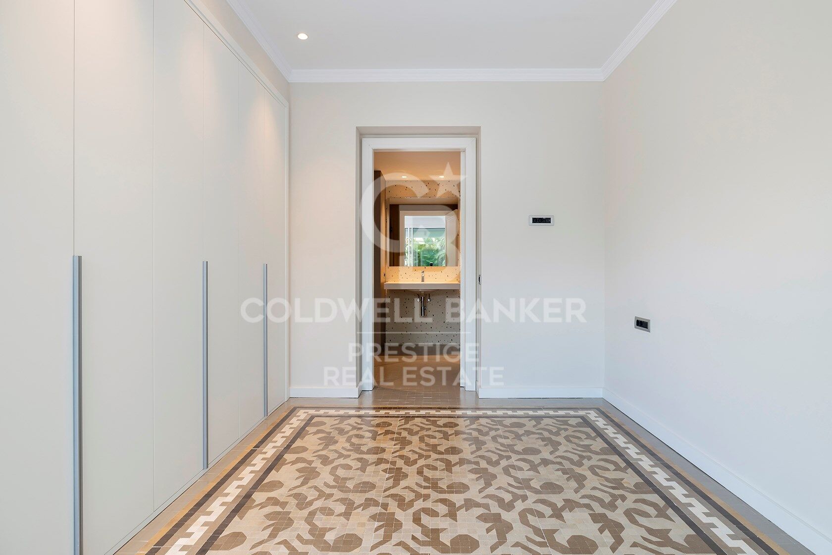 Last penthouse facing the Port of Barcelona.