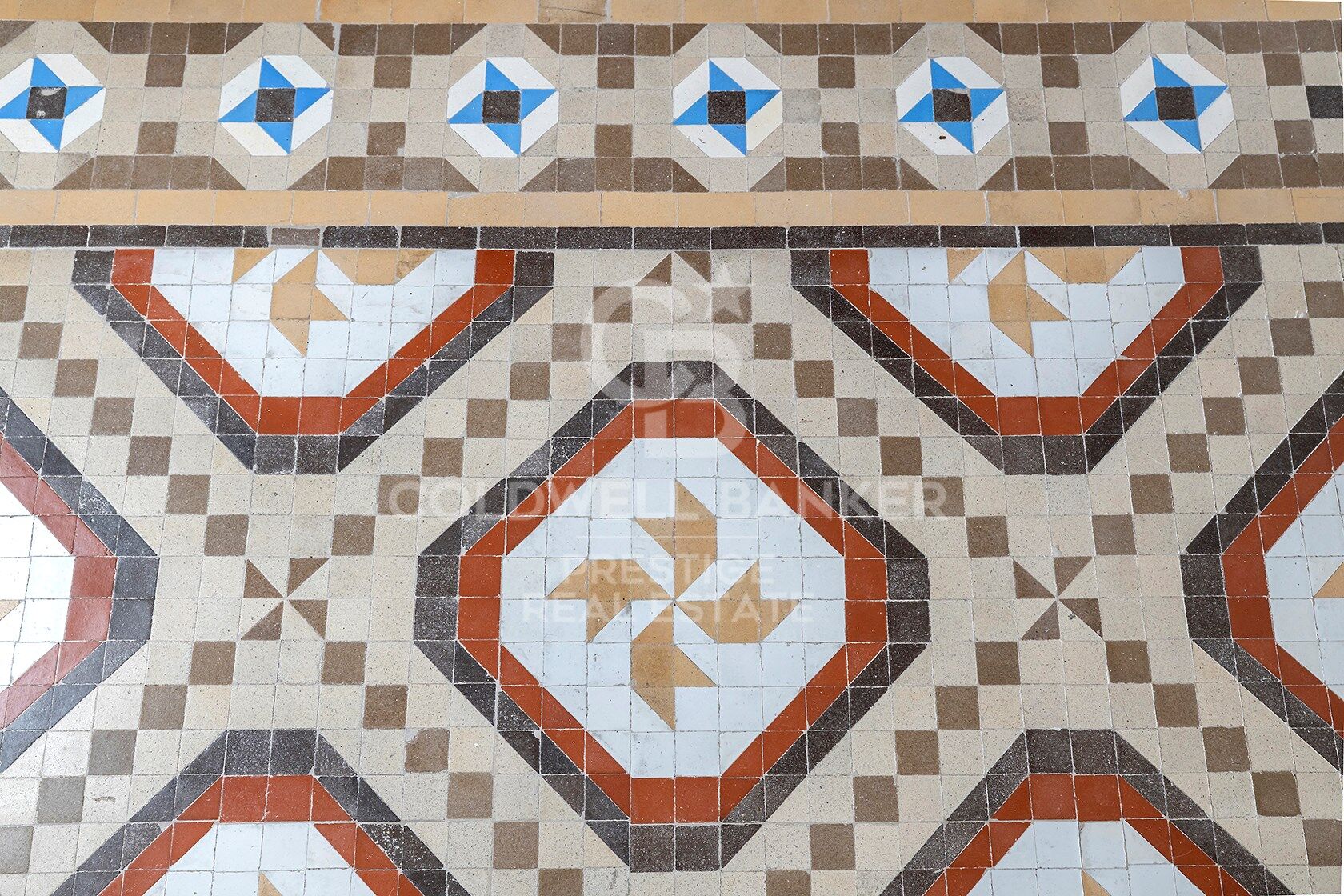 Last penthouse facing the Port of Barcelona.