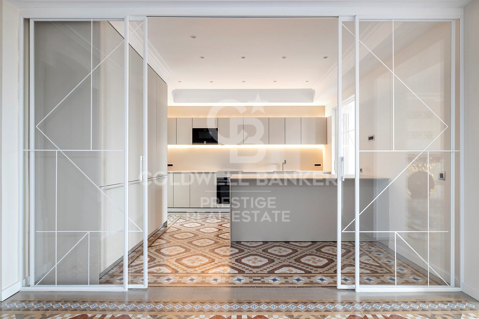 Last penthouse facing the Port of Barcelona.