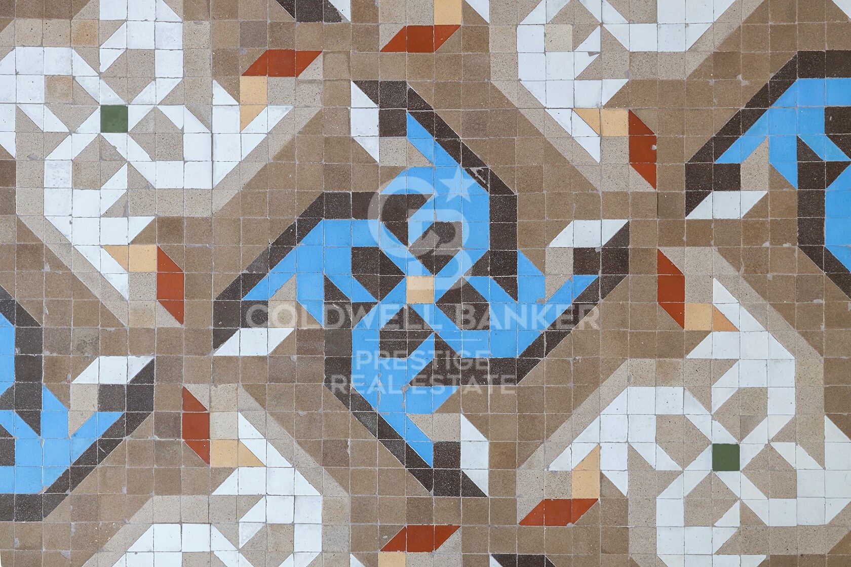 Last penthouse facing the Port of Barcelona.