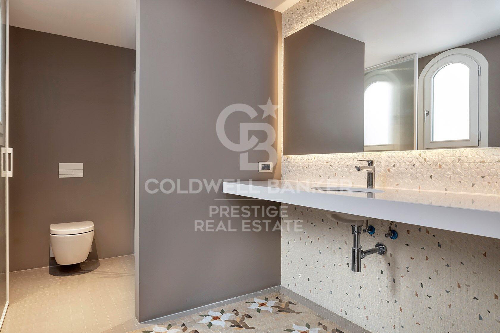 Ultimo ático frente al puerto de Barcelona