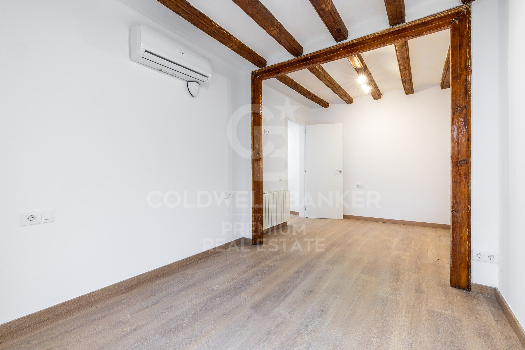 Penthouse 4 Bedrooms Sale Barcelona