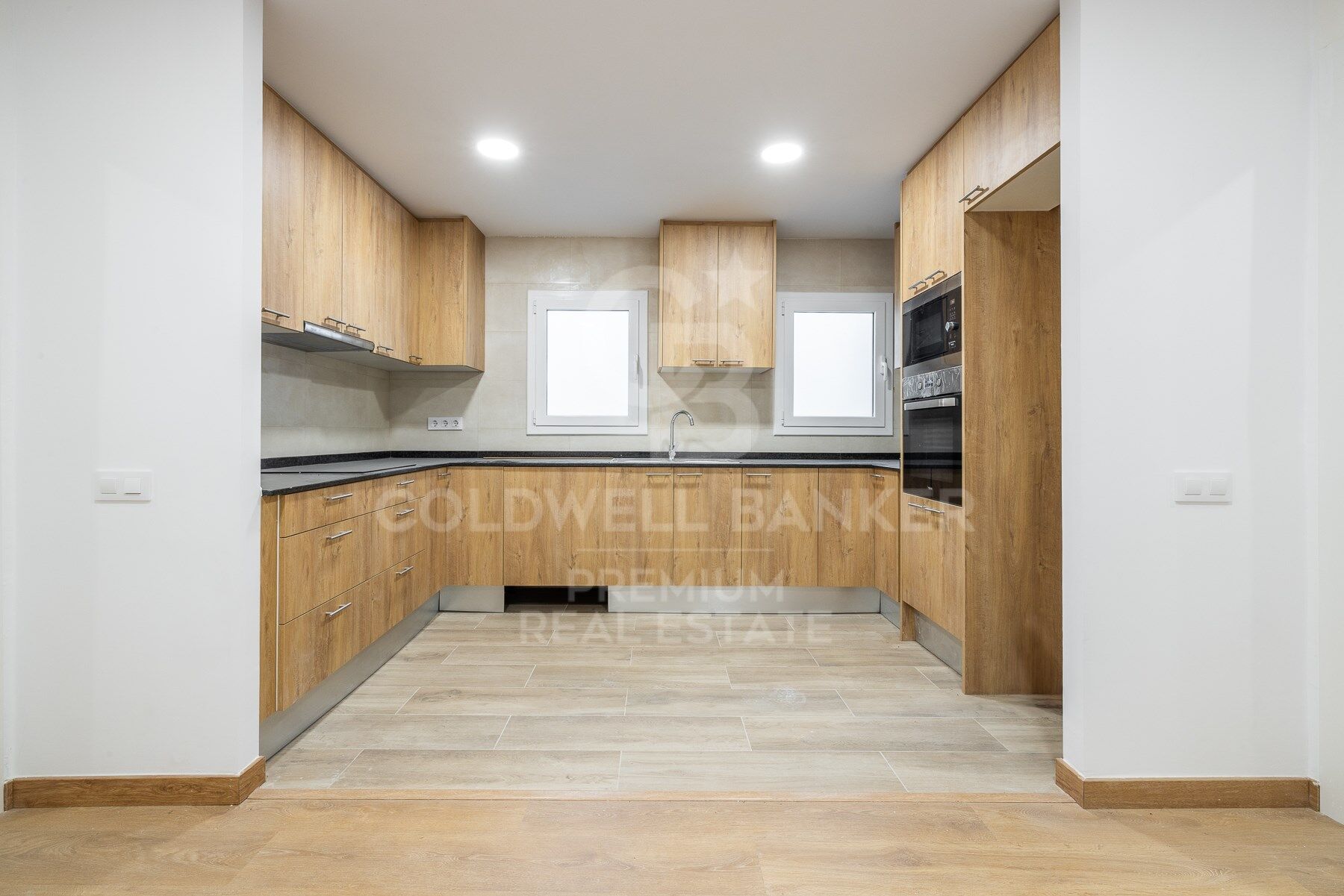 Penthouse 4 Bedrooms Sale Barcelona