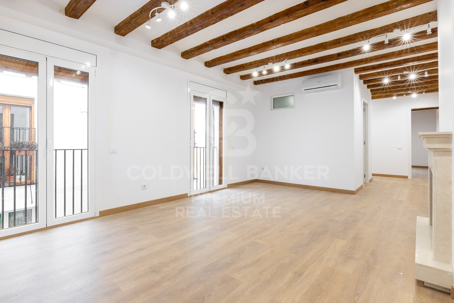 Penthouse 4 Bedrooms Sale Barcelona