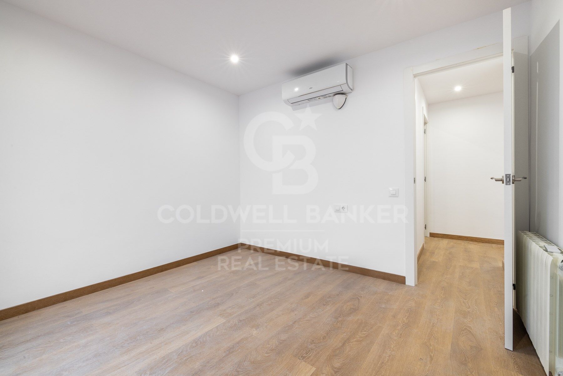 Penthouse 4 Bedrooms Sale Barcelona