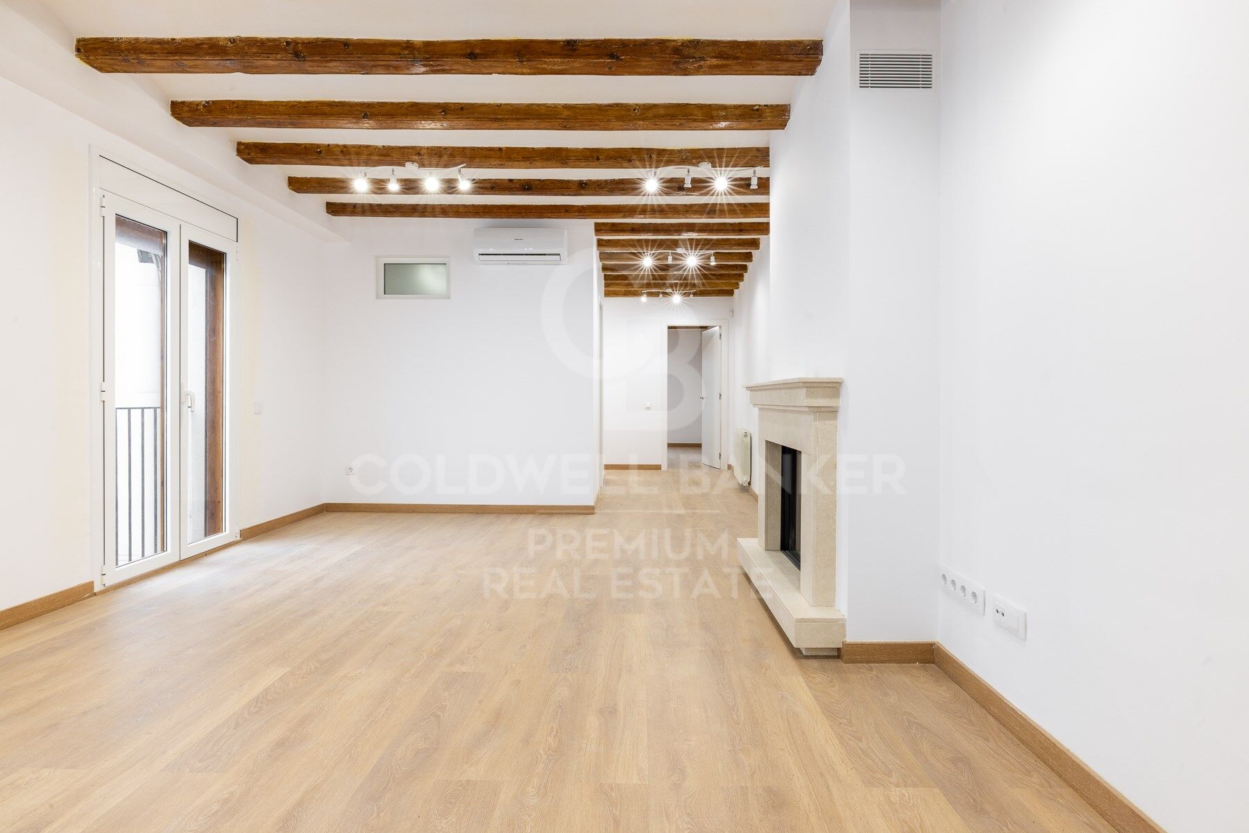 Penthouse 4 Bedrooms Sale Barcelona