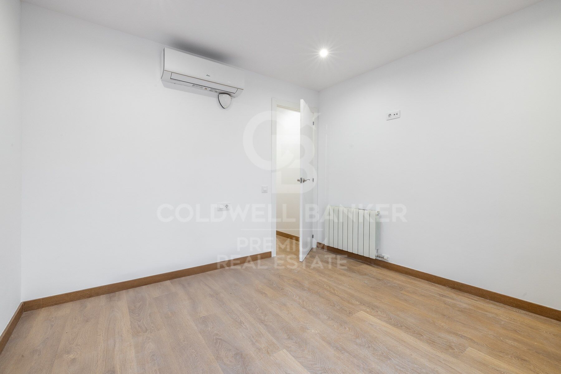 Penthouse 4 Bedrooms Sale Barcelona