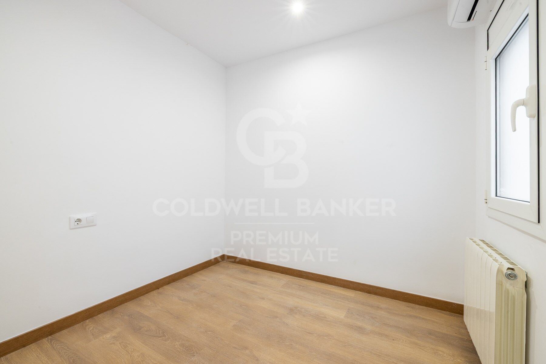 Penthouse 4 Bedrooms Sale Barcelona