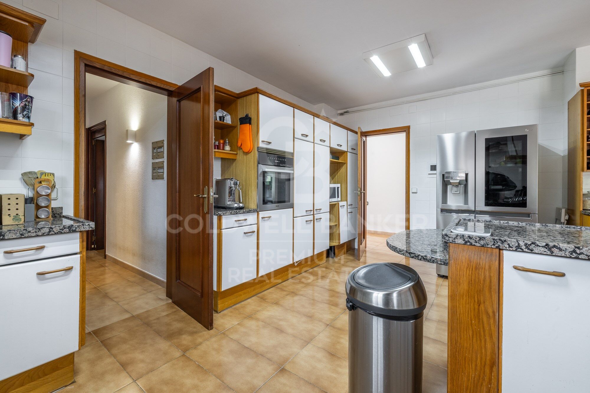 SPECTACULAR AND SUSTAINABLE HOUSE IN BELLATERRA