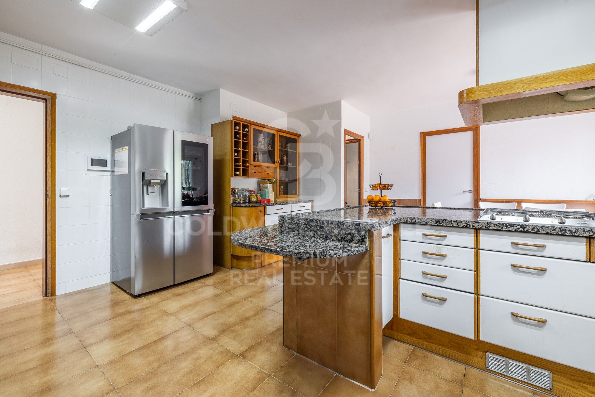 SPECTACULAR AND SUSTAINABLE HOUSE IN BELLATERRA