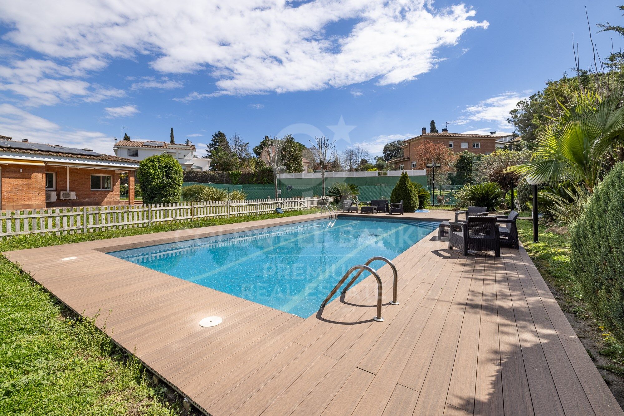 SPEKTAKULÄRES UND NACHHALTIGES HAUS IN BELLATERRA