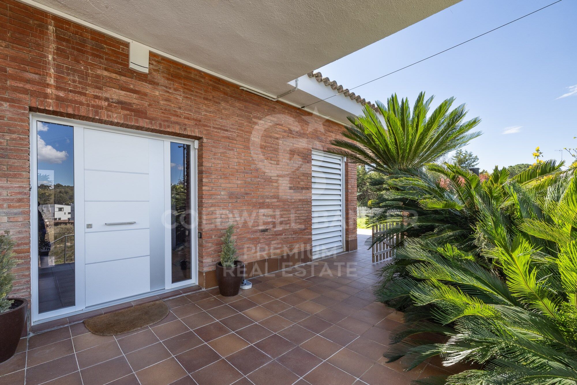 MAISON SPECTACULAIRE ET DURABLE À BELLATERRA