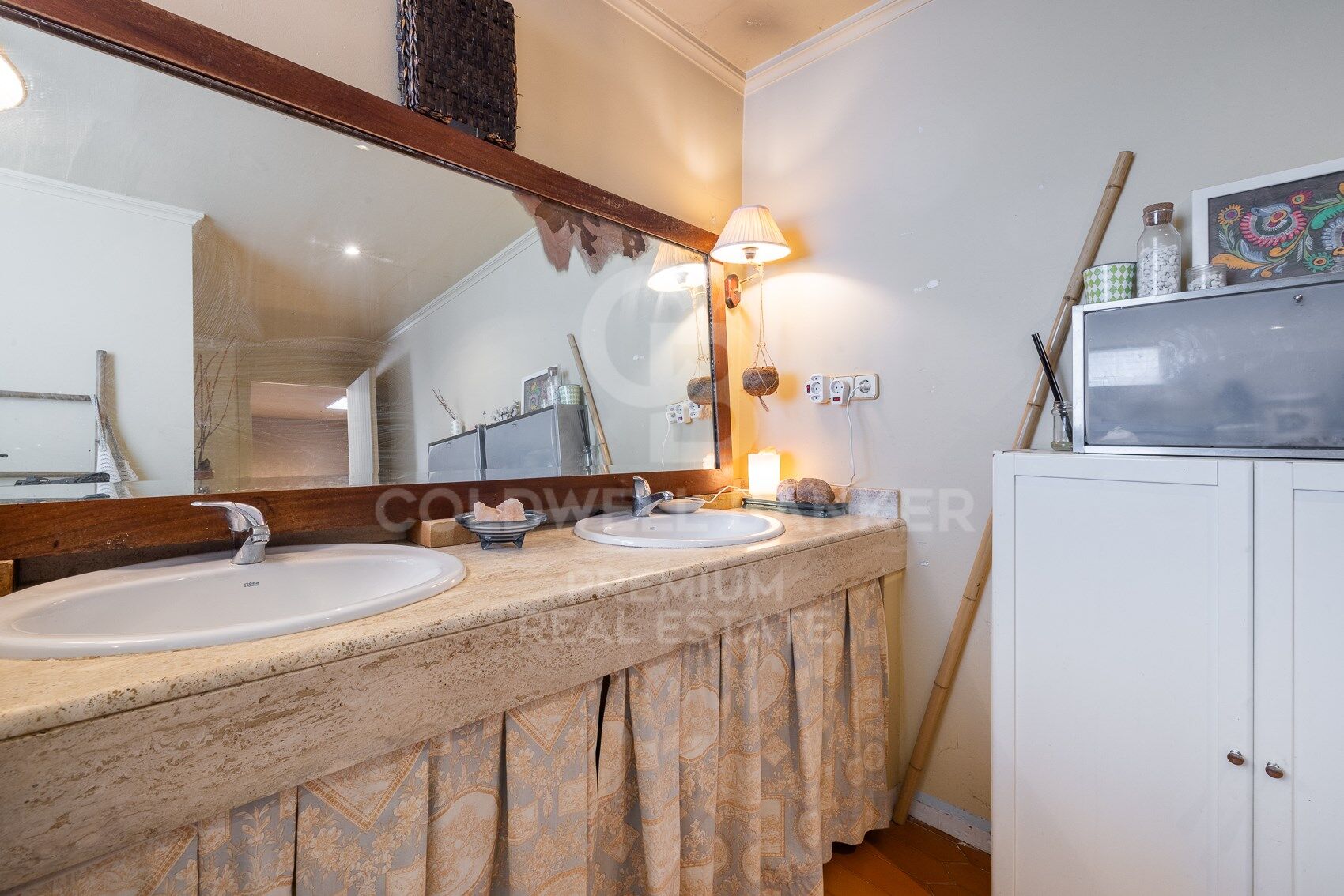 WUNDERSCHONES HAUS IN SUDGEZEICHNETER LAGE IN BELLATERRA