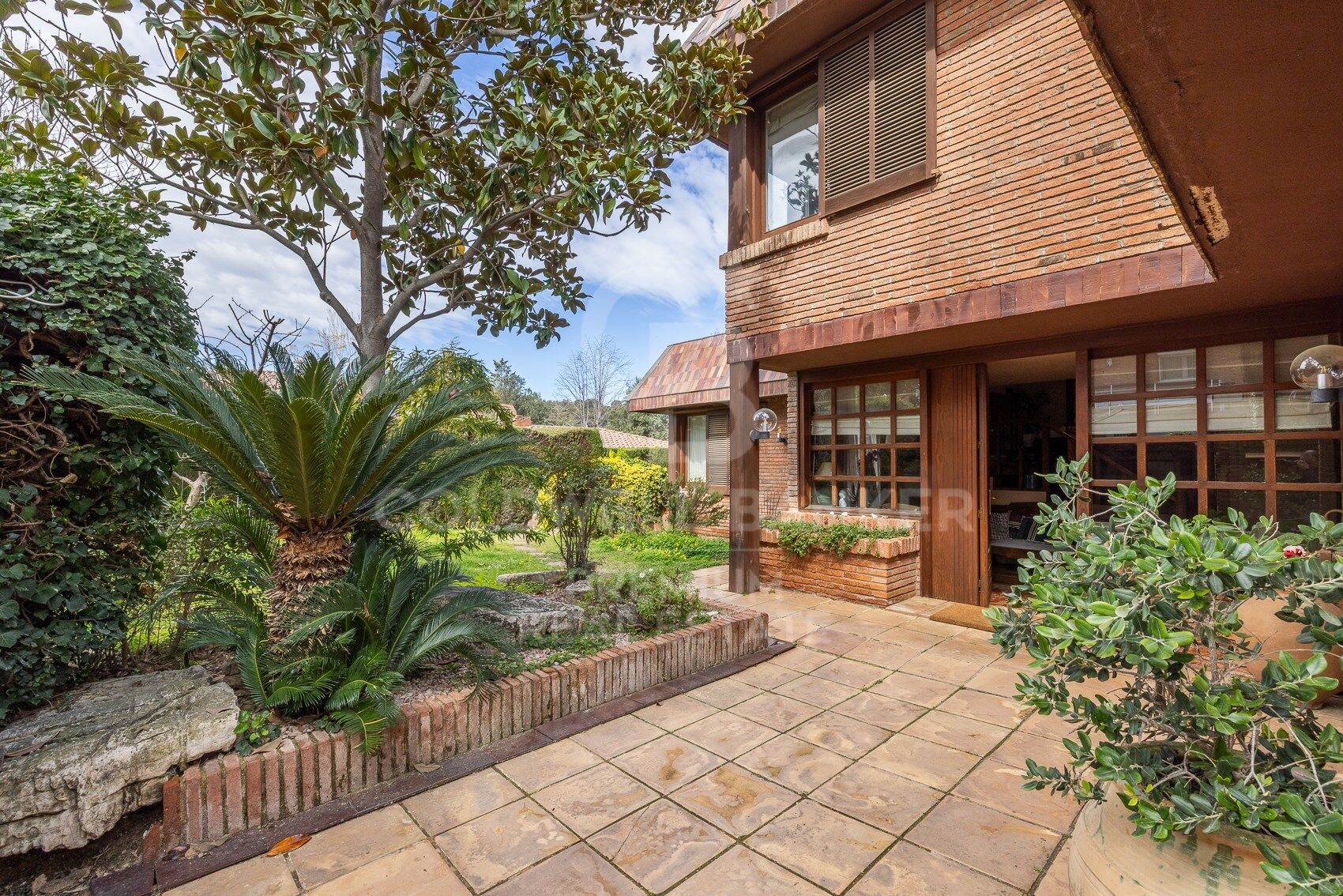 Preciosa casa en ubicación excelente en Bellaterra