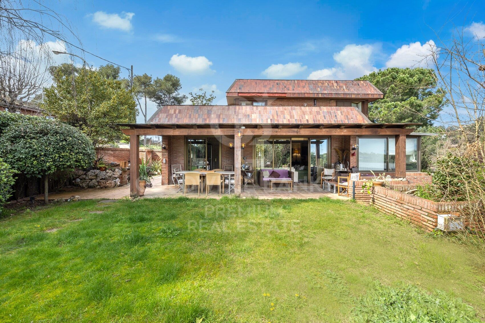 Preciosa casa en ubicación excelente en Bellaterra