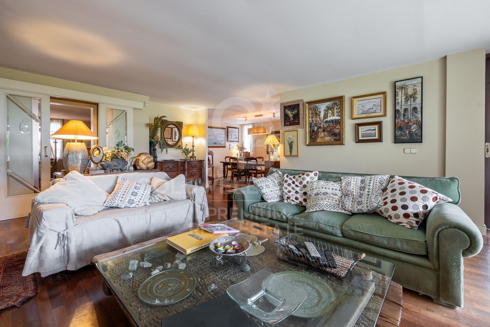 WUNDERSCHONES HAUS IN SUDGEZEICHNETER LAGE IN BELLATERRA