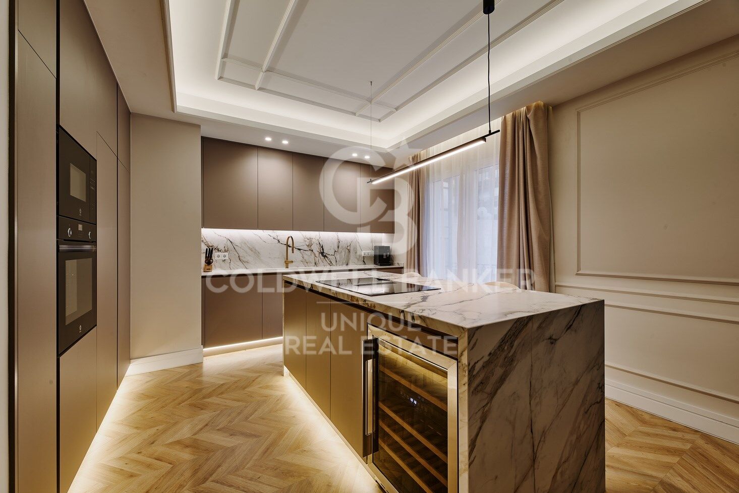 Luxueux appartement de 3 chambres à coucher dans le quartier de Lista