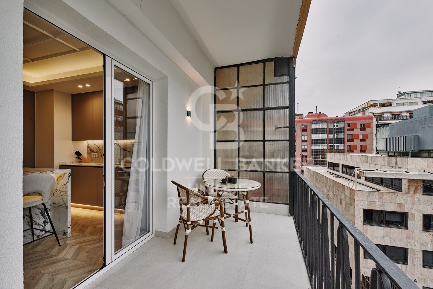 Luxueux appartement de 3 chambres à coucher dans le quartier de Lista